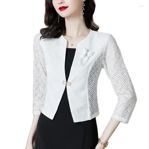 Costumes pour femmes Printemps Automne Veste courte Femmes 2024 Évider Dentelle Costume Manteau Mode Boucle Unique Col Rond Blazer Top Femme