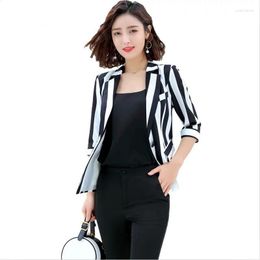 Frauen Anzüge Sommer Streifen Blazer Frauen Anzug 2023 Frühling Blazer Kurzarm Dünner Mantel Weibliche Jacke Mode