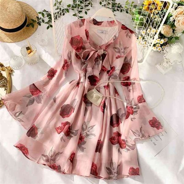 Robe d'été femme doux nœud laçage volants col en v en mousseline de soie tempérament manches évasées Rose imprimé court ML868 210506