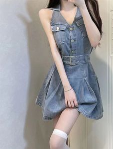 Summer de l'été pour femmes Short Shirt Sexy Shirt Cinched Waist Denim Slim Robe