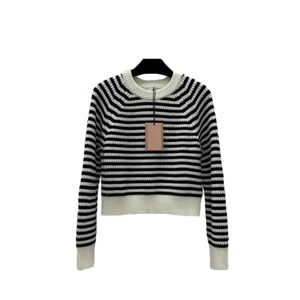 Pull femme hiver nouveau épais chaud rayé cheveux tirés mince col rond pull mince à manches longues pull rétro style paresseux