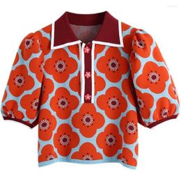 Pulls pour femmes 2023 été fleur bouton mince pull revers couleur contraste Floral Jacquard manches bouffantes tricot recadrée haut femmes Chic rouge