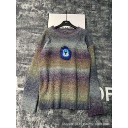 Pulls aux femmes Automne / Hiver Fixed Dye Fil Colorful Gradient Pullaver Sweater mignon Little Lion Decoration Age réducteur essentiel