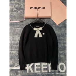 Pulls aux femmes Automne / hiver Heavy Industrie Nail Diamond Bow Knot Full Diamond Craft Pullover Sweater Slim Fit Show Thin Temperament Top Top