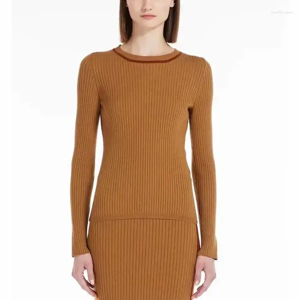 Suéteres de mujer Otoño Invierno Cuello redondo Suéter de punto Traje de lana Mujer Top y falda