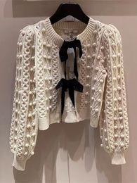 Suéteres de mujer Otoño Invierno Sweet Girls Doble Bowknot Hairball Twist Punto Cardigan Suéter Mujer Manga larga Lace Up Wool Jumper Crop Tops 231202