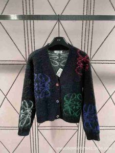 Damessweaters designermerk 23 Herfst/winter Nieuw nicheontwerp Meerkleurig jacquard gebreid vest Zacht en comfortabel, veelzijdig voor meisjes RAMM