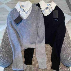 Dames truien Designer merk dames trui design herfst en winter nieuwe klassiek modieus veelzijdig stuk v nek nep tweedelig breierwear si7e