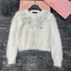 Designer Cardigan Femmes Pull Automne Tricot Manteau De Luxe Diamant Peluche Top Manteaux Tricotés Commuter Loisirs Femmes Veste De Mode Blanc VXAH