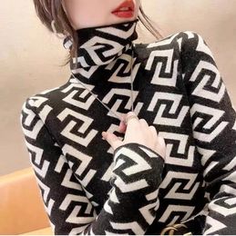 Damenpullover Designer Korean Fashion Luxus bedrucktes Rollkragen-Puffkleid T-Shirt für lässige feminine Kleidung