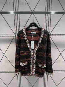 Suéteres para mujer Diseñador Mujer Suéter Lujo Nel Assic Abrigo Moda Joya Decoración Casual Cardigan Prendas de punto Camisas Puntos 1D5E