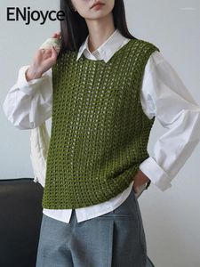 Damestruien Genieten van vrouwen Vintage groen gebreide vest dames Koreaanse mode -tanktops Camisole mouwloze holte uit gebreide trui pullovers