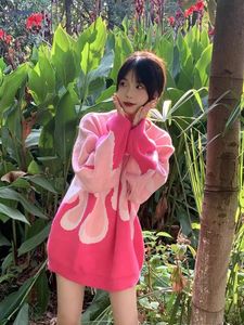 Pulls pour femmes filles pull rose surdimensionné hauts mode dégradé flamme tricoté femmes pull Streetwear Harajuku hommes O-cou Couple sweats 230809