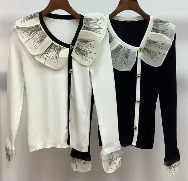 Suéteres para mujer Alta calidad 2023 Otoño Invierno Negro Blanco Jumpers Mujeres con cuello en V Botón Deco Manga larga Casual Jerseys de punto
