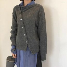 Frauen Pullover Japanischen Unregelmäßigen Pullover Mantel Herbst/winter 2023 Design Sinn Stil Einfarbig Temperament Strickjacke