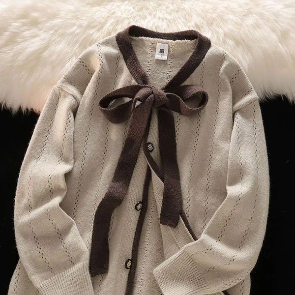 Chandails pour femmes Korejepo 2023 Simple Bow Pull Manteau Automne Hiver Paresseux Design Top Beau Tempérament Romantique Cardigan Tricoté