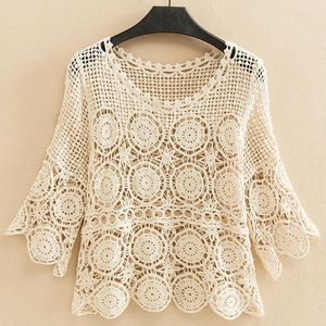 Chandails pour femmes pull tricoté t-shirt femmes été mince manteau de crème solaire ample court découpe Crochet solide O cou chemisier à la main