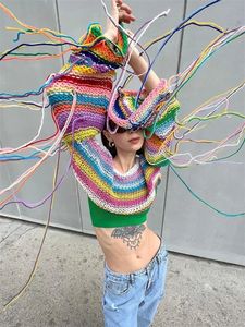 Chandails pour femmes arc-en-ciel pull en tassel tricoté Femme Femmes Automne Sleeve Crochet Cropped Femed Fashion Contrast Couleur lâche 230814