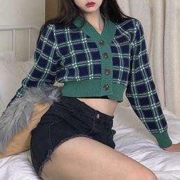 Suéteres de mujer SpringAutumnwinterHarajuku Cardigan de punto Verde Chica coreana Suéter con cuello en V Manga larga Botón de ombligo corto Retro Street Coat 231108