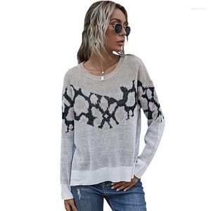 Chandails pour femmes Chandail à manches longues à col rond Imprimé léopard Patchwork Hauts pullover amples Side Split High Low Hem Knitwear Jumper Top