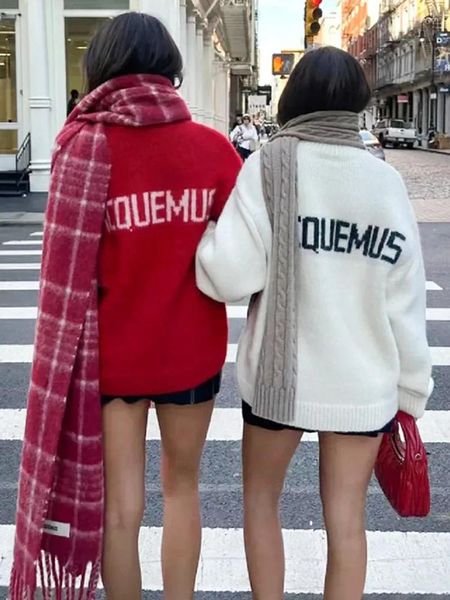 Pulls pour femmes Femmes Pull Back Lettre Motif O-Cou Lâche 2024 Printemps Deux façons Porter des hauts tricotés