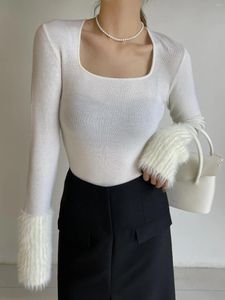 Pulls pour femmes Y2K Épissage Pull en tricot à manches en peluche Casual Simple Sexy Col carré Bottoming Slim Femme Vêtements 2023 Hiver