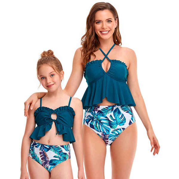 Traje de baño de las mujeres 2021 Deportes de baño Impresión de la vaca de la cintura alta Bikini Beach traje de baño para niñas Lotus hoja encaje padre-niño juego x0522