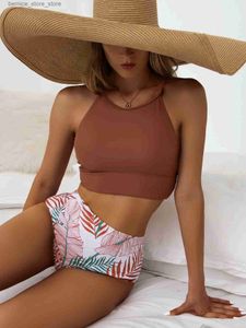 Maillots de bain pour femmes 2023 Taille haute Bikini Femmes Col Imprimé Tablier Beach Costume Baignade Q240306