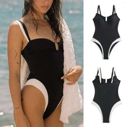 Swimwear féminin 2024 Black White One Piece Swimsuit Sexy Femmes Bathing Costume Beach Backless MONOKINI FEMME BEACHEAR