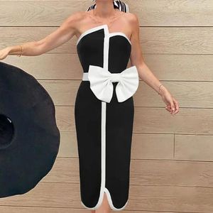 Swimwear Women 2024 Black White Splicced Swimsuit Elegant Tube Top Bow Bikini Bikini irrégulière Hip Beach Jupe vintage Piscine