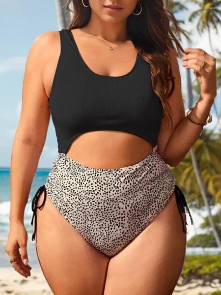 Swimwear féminin 2024 Grand plus taille creux de taille creux en un morceau de maillot de bain femmes bodys femelle baignade baignade