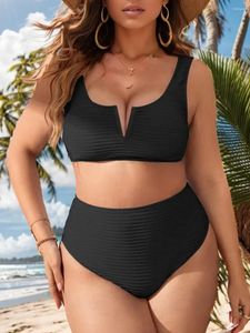 Swimwear féminin 2024 Grande taille en V solide V Bikini de cou de couche à deux pièces Haut-taille de taille féminine de baignade féminine nage