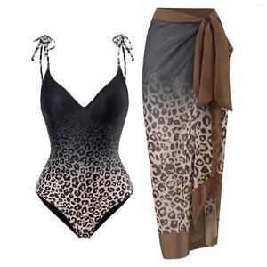 Swimwear Women 2024 Leopard Retro One Piece MAINEMENT FEMMES AFRICANT AVEC JUPT SEXY BACKING FICHING MONOKINI COUVERT