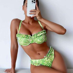 Swimwear féminin 2024 Nouveau bikini divisé Bikini de la station balnéaire sexy imprimée