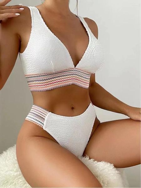 Traje de baño de mujeres 2024 Sporty Deep V Bikini Cantonedos de baño Sólido Sólido Sexy Femenino Bañador Bañador Traje de baño de natación