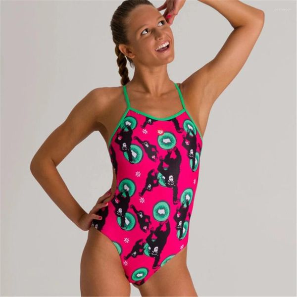 Maillots de bain pour femmes 2024 Été sans manches Maillot de bain compétitif Sports sexy One Piece Entraînement de compétition professionnelle Serré et séchage rapide