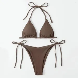 Swimwear féminin 2pcs / set Sweet Simbsuit Chic Chic Sexy Triangle Top Thong Bikini Set Skin-Touch Femmes