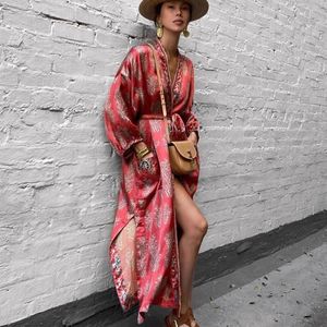 Maillots de bain pour femmes AYUALIN manches longues Kimono robes femmes couvrir Vintage Satin rouge imprimé fleuri automne Vestidos Boho côté fendu 2022 Robe