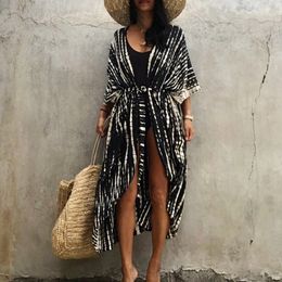 Maillots de bain pour femmes Beach Cover Up Summer Vintage Tie Dye Kimono Oversize Open Front Long Cardigan avec ceintures Holiday Dress Covers 230426