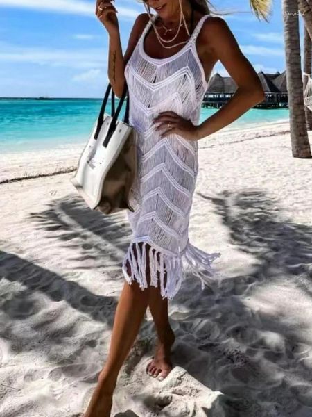 Traje de baño para mujer Bikini Cover Up Mujeres Vestido de playa blanco 2024 Moda de verano Sólido Negro Sexy Crochet Punto Hollow Out Borlas Vacaciones