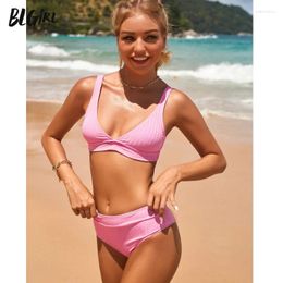 Blg Blg Blg Blg Blg Bikini Femmes 2024 En gros V Neck Pit Strip Swimsuit Bathing Bathing Body Body Dames