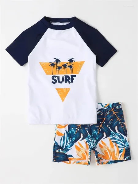 Swimwwear Boy Boy Swimsuit Kids 2024 Imprimé manches courtes en deux pièces Enfants Summer Place Shorts de baignade