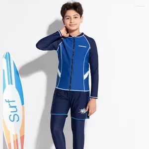 Swimwear Boys 3 pièces de maillot de bain jeunesse Sports à manches longues Swimming Guard Guard surf Patchwork de plongée 2024 Shorts Pantal