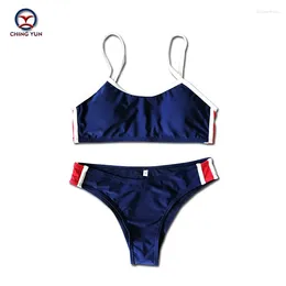 Traje de baño femenino Ching Yun 2024 est Beach Splited Swimsuit de tres colores Rayas deportivas Sexy Sweet Girl Bandeau Bikini de cintura baja