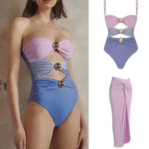 Bloc de couleurs de maillots de bain pour femmes texture brillante en une pièce de maillot de bain concepteur couture sexy bikini plage jupe de vacances baignade de printemps