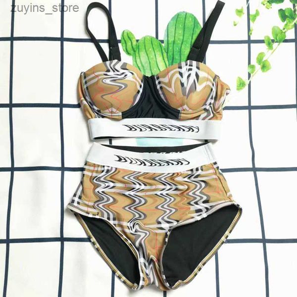 Designer de maillots de bain pour femmes Hot Sell Bikini Woman Sense Sente Beach Swim Wear Summer Swim France Sexy Sling Bur Design Modèle Plaid Swimsuit High Quality Womens L49