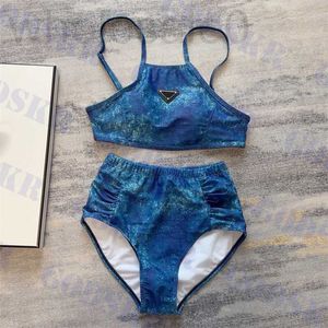 Maillots de bain pour femmes Designer Trendy Blue Bikini Triangle Emblème pour les femmes Été Nouveau taille haute Maillot de bain Costume DRP2