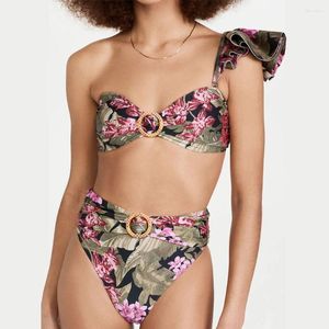 Fashion de maillots de bain pour femmes imprimé une épaule à volants en bikini ensemble sexy rassemblé sans dossier de plage sans couverture élégante