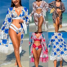 Swimwwear Fashion imprimée Femmes Trépus à trois bikinis 2024 Holidies d'été