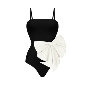 Swimwwear Fashion Couleur solide Bow Beach One Piece Single Micro Monokini Sexy Swimsuit 2024 Shorts de luxe Bourkini